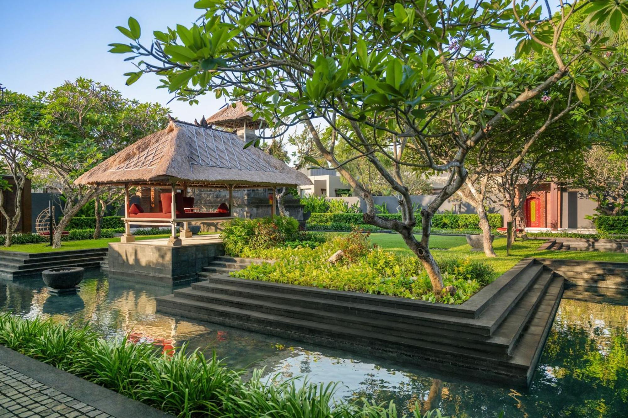 W Bali - Seminyak Hotel Exterior photo