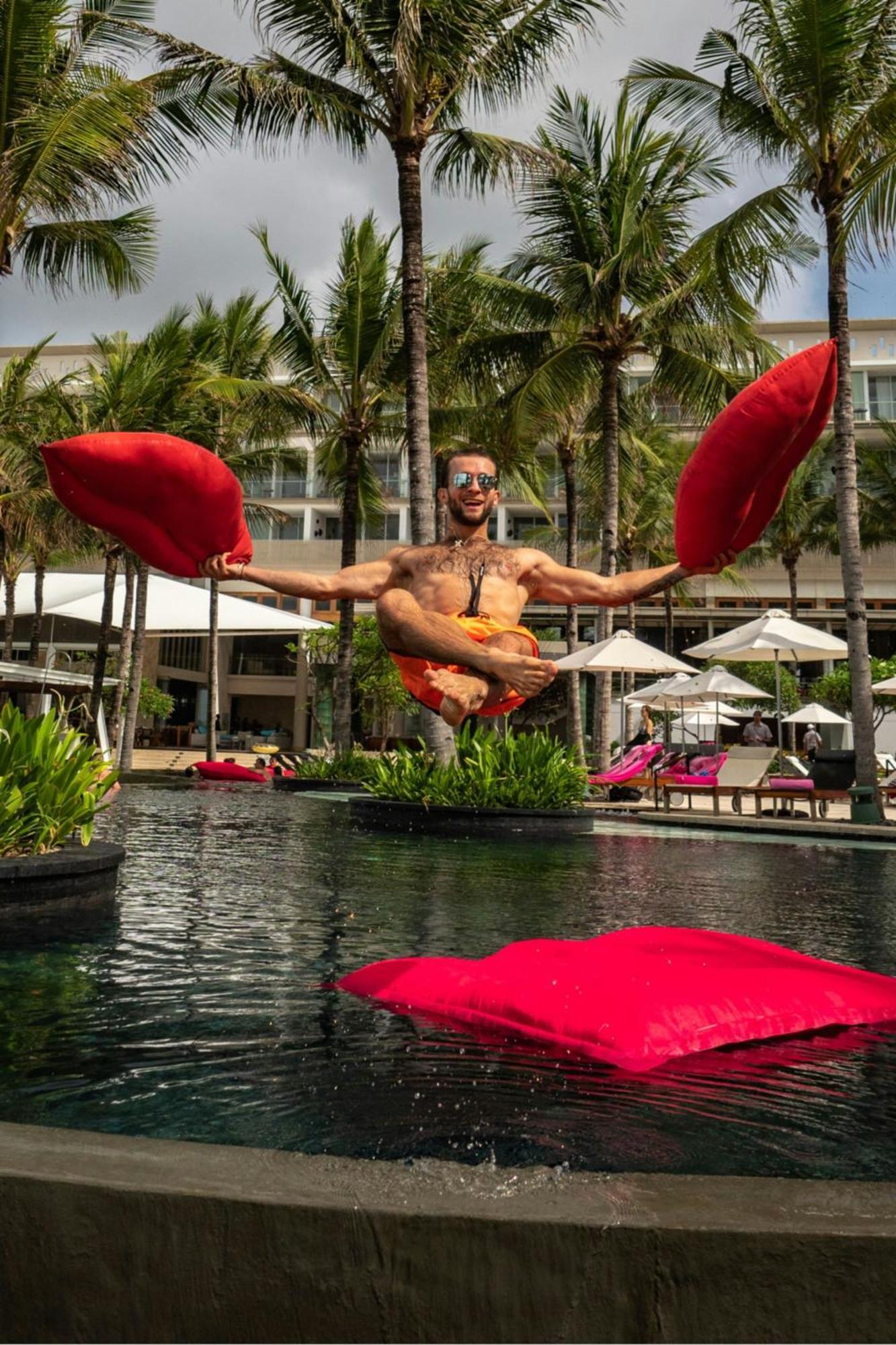 W Bali - Seminyak Hotel Exterior photo